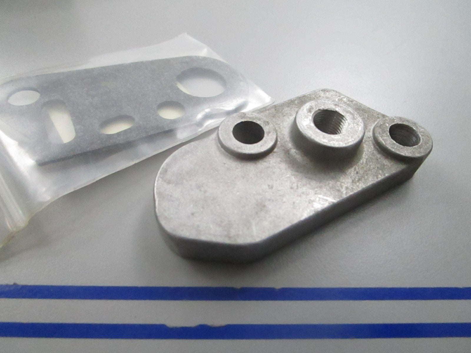 *NEW OEM* 0810 Generac Oil Blokoff Adapter 072709