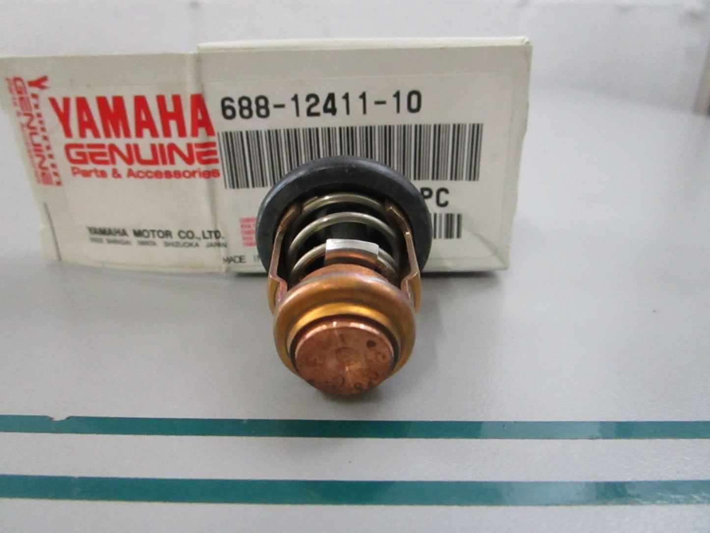 NEW OEM 688-12411-10-00 Yamaha Thermostat 0810
