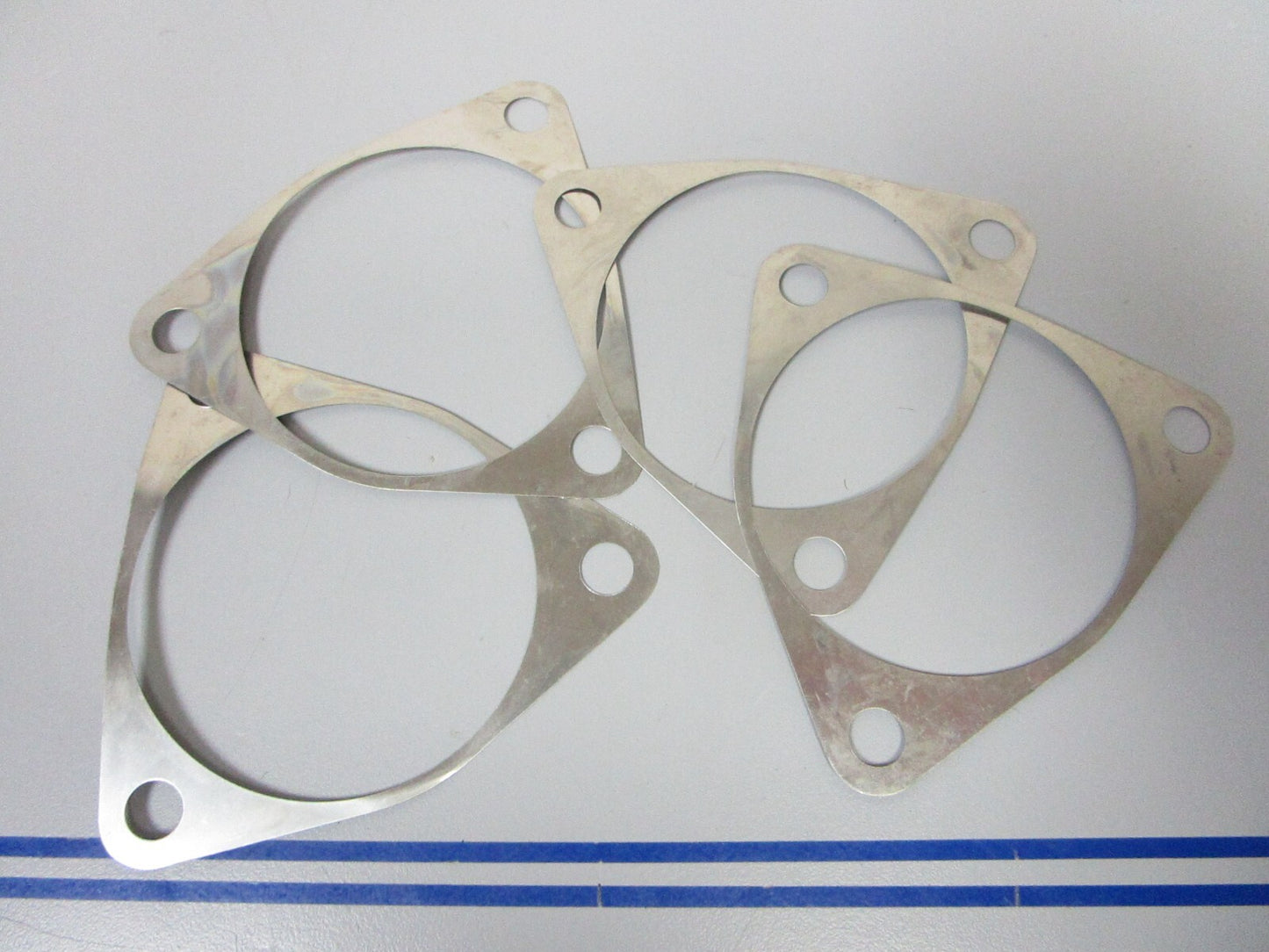 *NEW OEM* (LOT OF 4) 0810 OMC Johnson Evinrude .006 Shim 908006 0908006