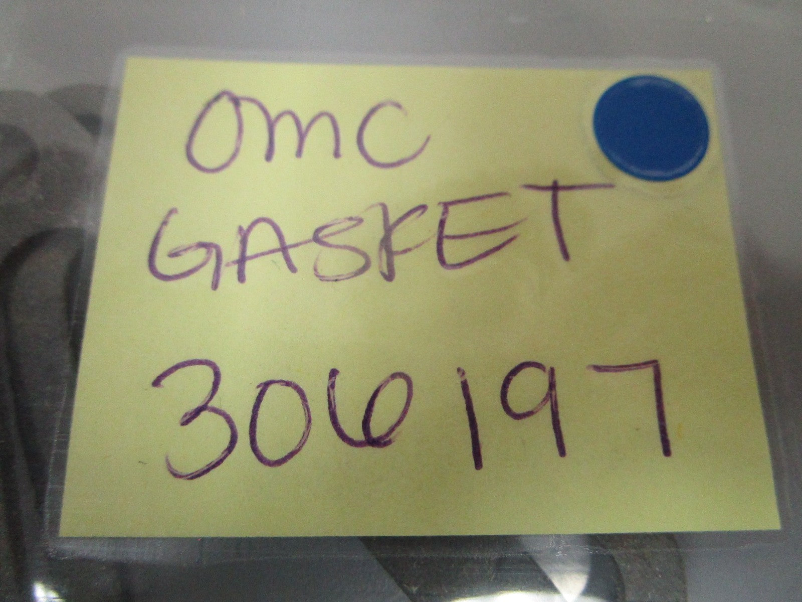 NEW OEM (LOT OF 2) 306197 0306197 OMC Johnson Evinrude Gasket 0810