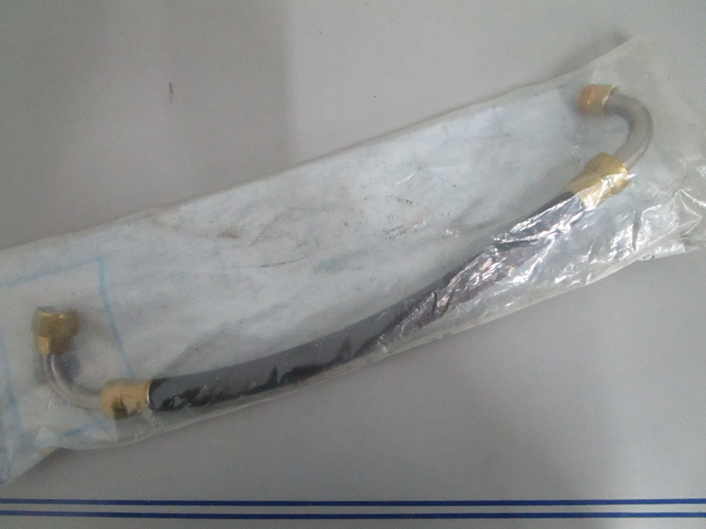 *NEW OEM* 0820 Mercury Quicksilver Oil Hose 32-863915
