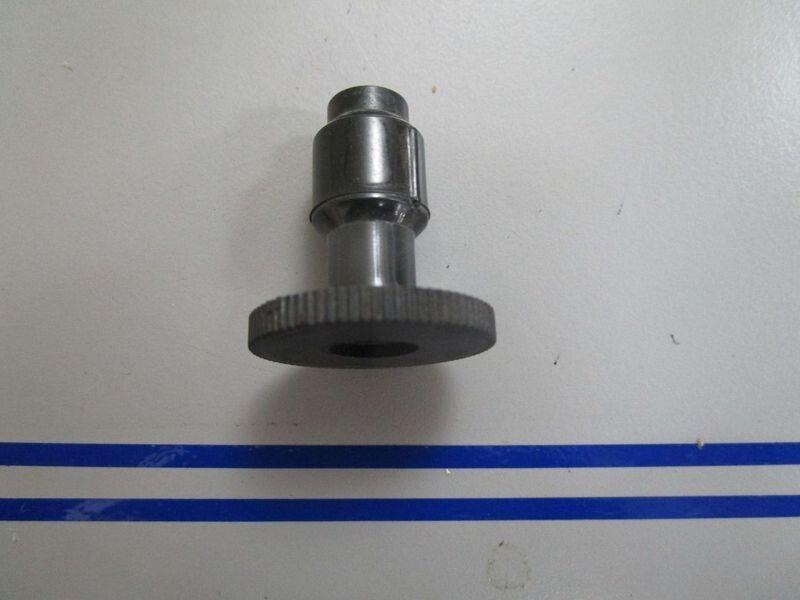 *NEW OEM* 0770 OMC Johnson Evinrude Adjusting Nut 306282 0306282