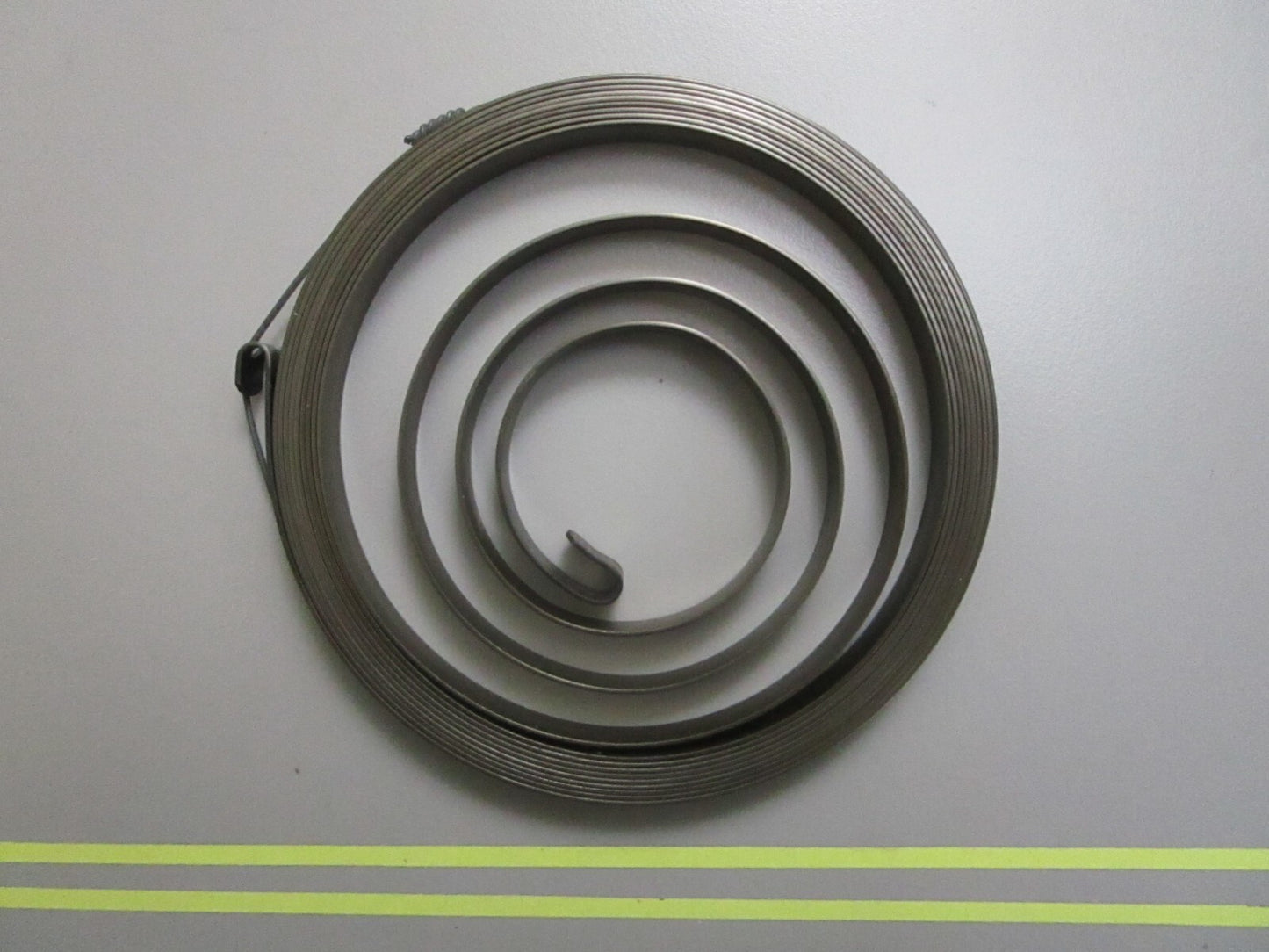 *NEW OEM* 0810 Suzuki Spiral Spring 18142-98001