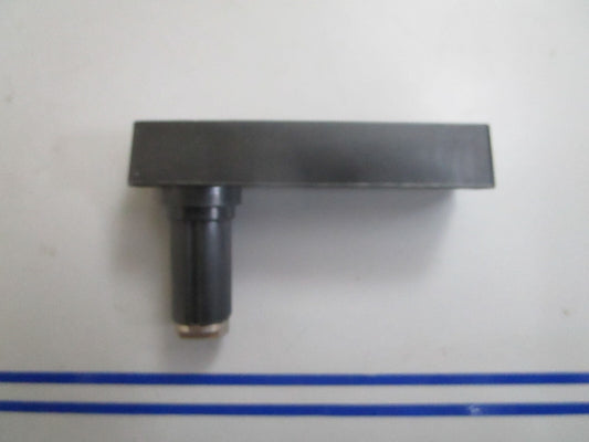 *NEW OEM* 0810 OMC Johnson Evinrude Latch Handle 396611 0396611