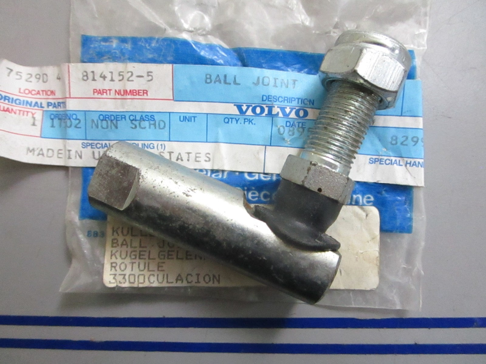 *NEW OEM* 0820 Volvo Penta Ball Joint 814152