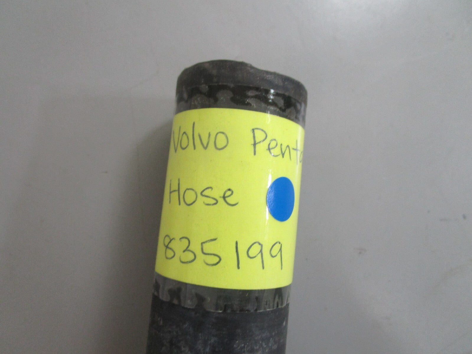 *NEW OEM* 0810 Volvo Penta Hose 835199