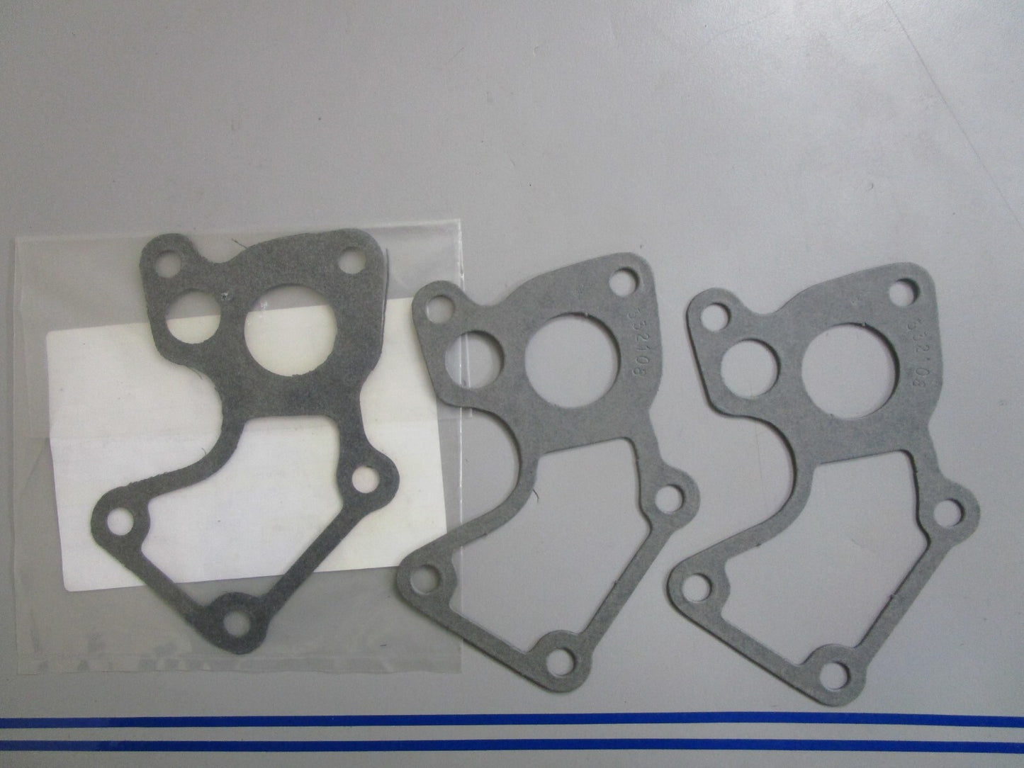 *NEW OEM* (LOT OF 3) 0810 OMC Johnson Evinrude Gasket 332108 0332108