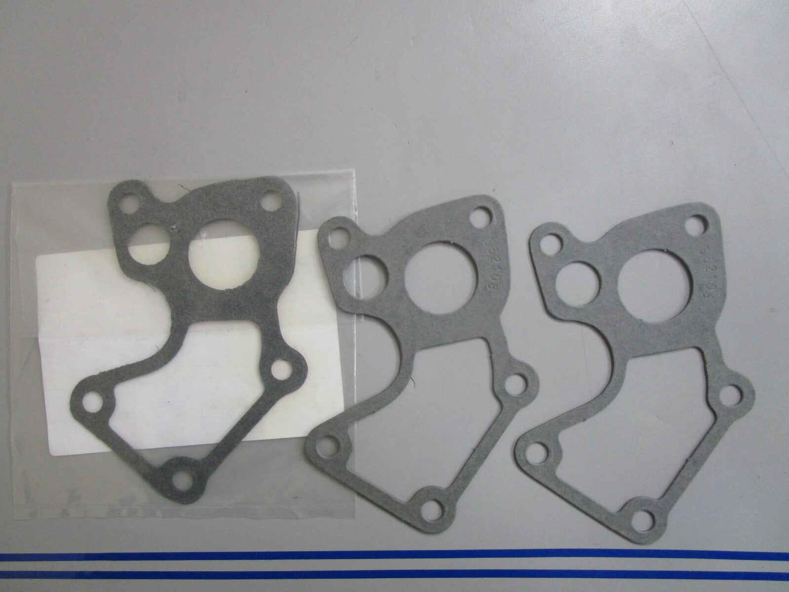 *NEW OEM* (LOT OF 3) 0810 OMC Johnson Evinrude Gasket 332108 0332108