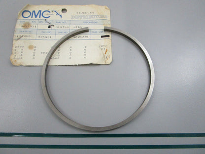 OMC Johnson Evinrude NEW OEM Ring 0319250 319250 Outboard Marine NOS Part 0810