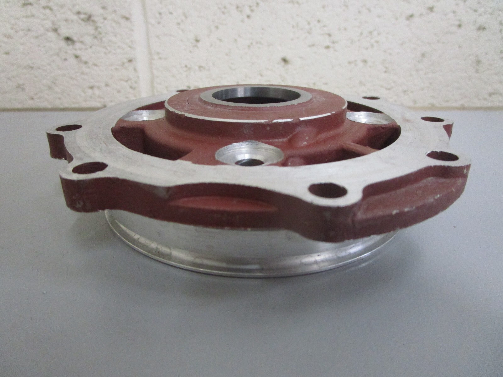 *NEW OEM* 0820 OMC Johnson Evinrude Lower Crankcase Head & Bushing 380968 038096