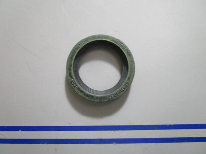 *NEW OEM* 0810 Volvo Penta Seal 825737