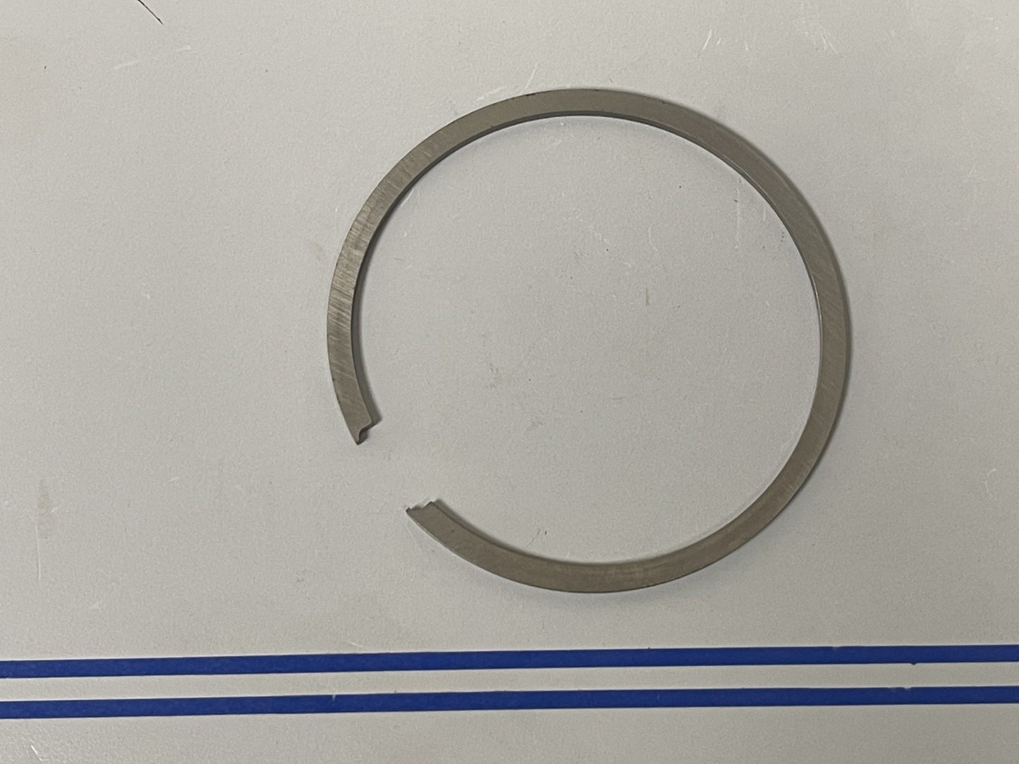 *NEW OEM* 0670 (LOT OF 4) OMC Johnson Evinrude  Ring Set 378431