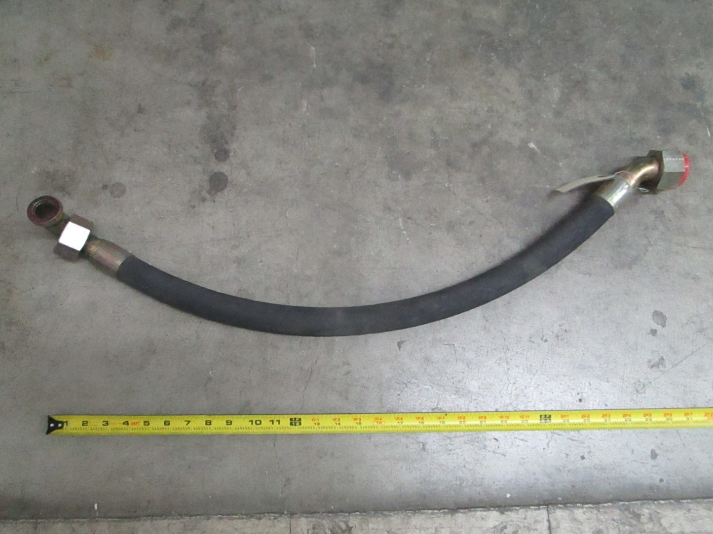 *NEW OEM* 0820 Case New Holland Flexible Hose 85802837