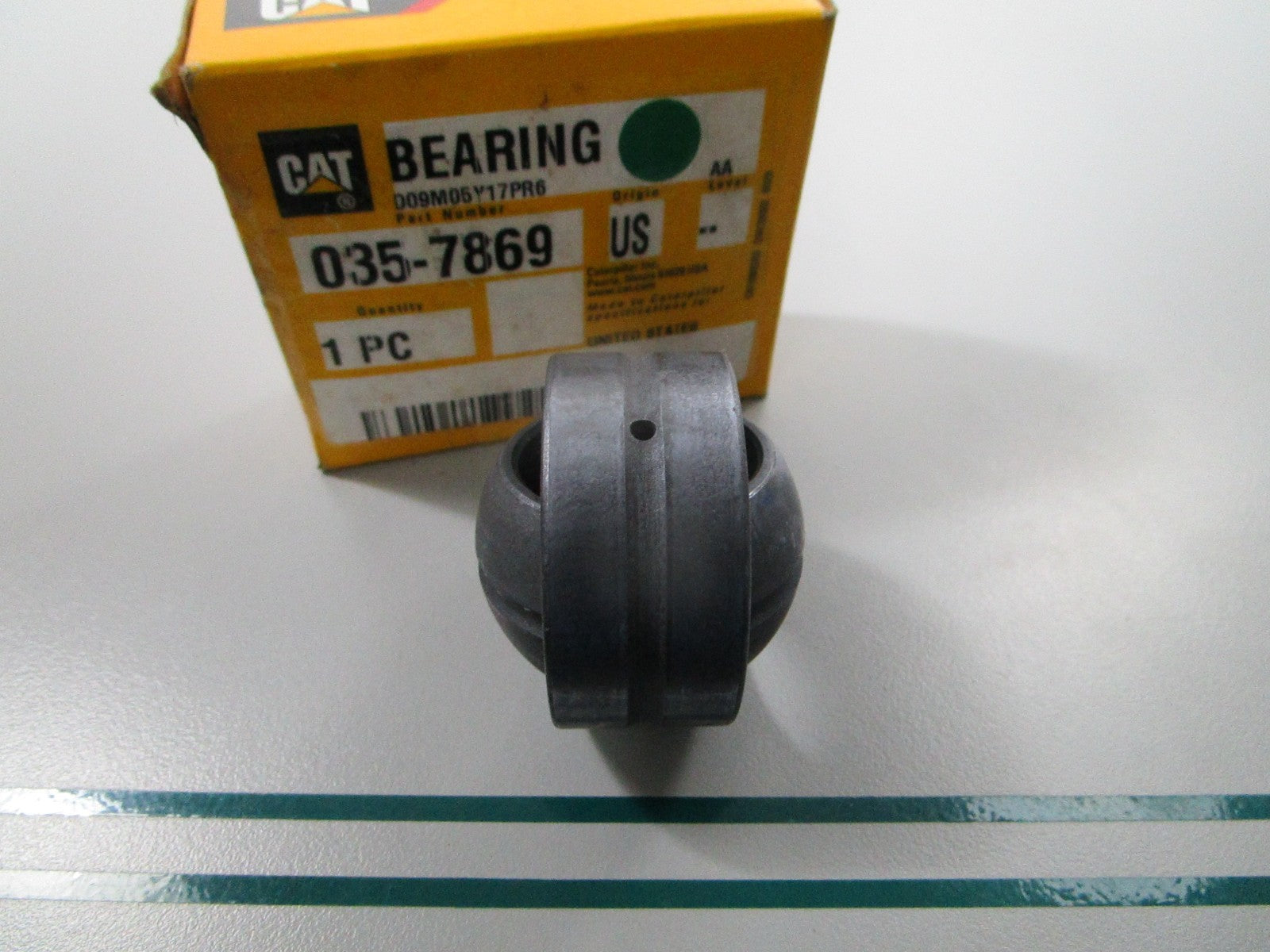 NEW OEM 035-7869 CAT Bearing 0810