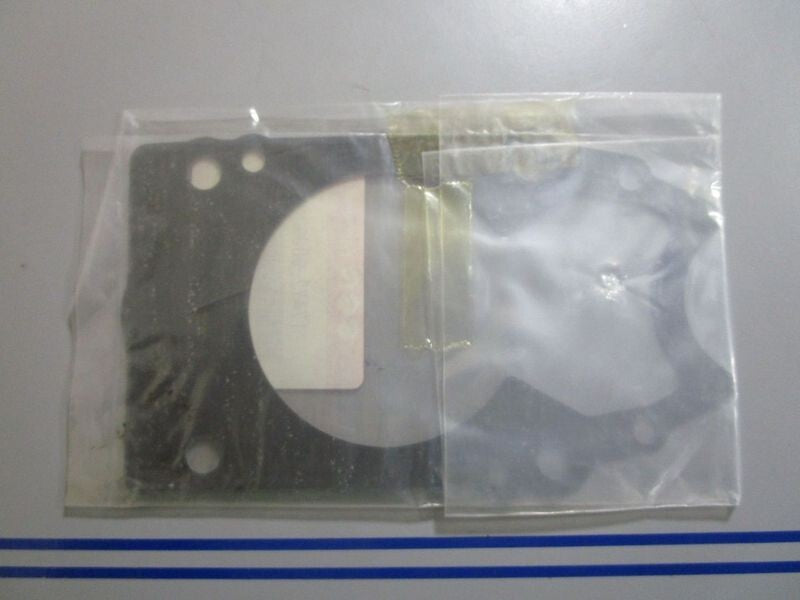 *NEW OEM* 0770 Suzuki Gasket 17472-98J00