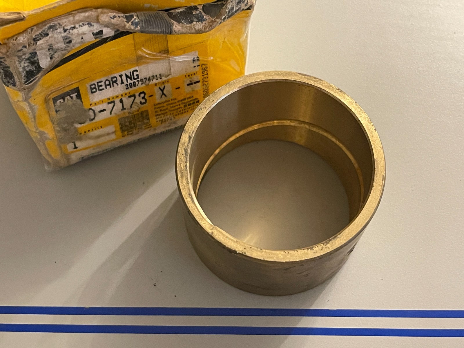 NEW OEM 8D-7173 CAT Caterpillar Sleeve Bearing 0720