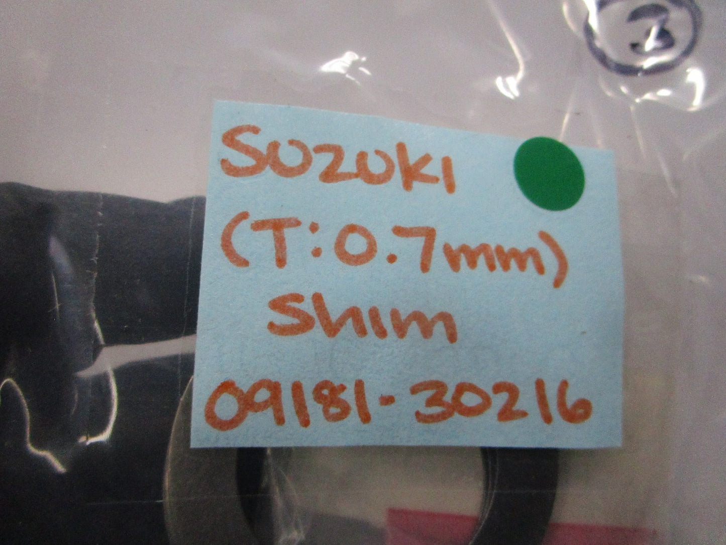 NEW OEM 09181-30216 Suzuki (T:0.7mm ) Shim 0810