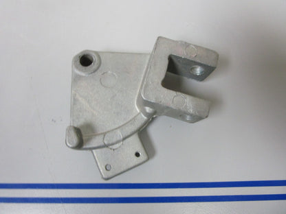 *NEW OEM* 0810 OMC Johnson Evinrude Lever Arm Insert 983423 0983423