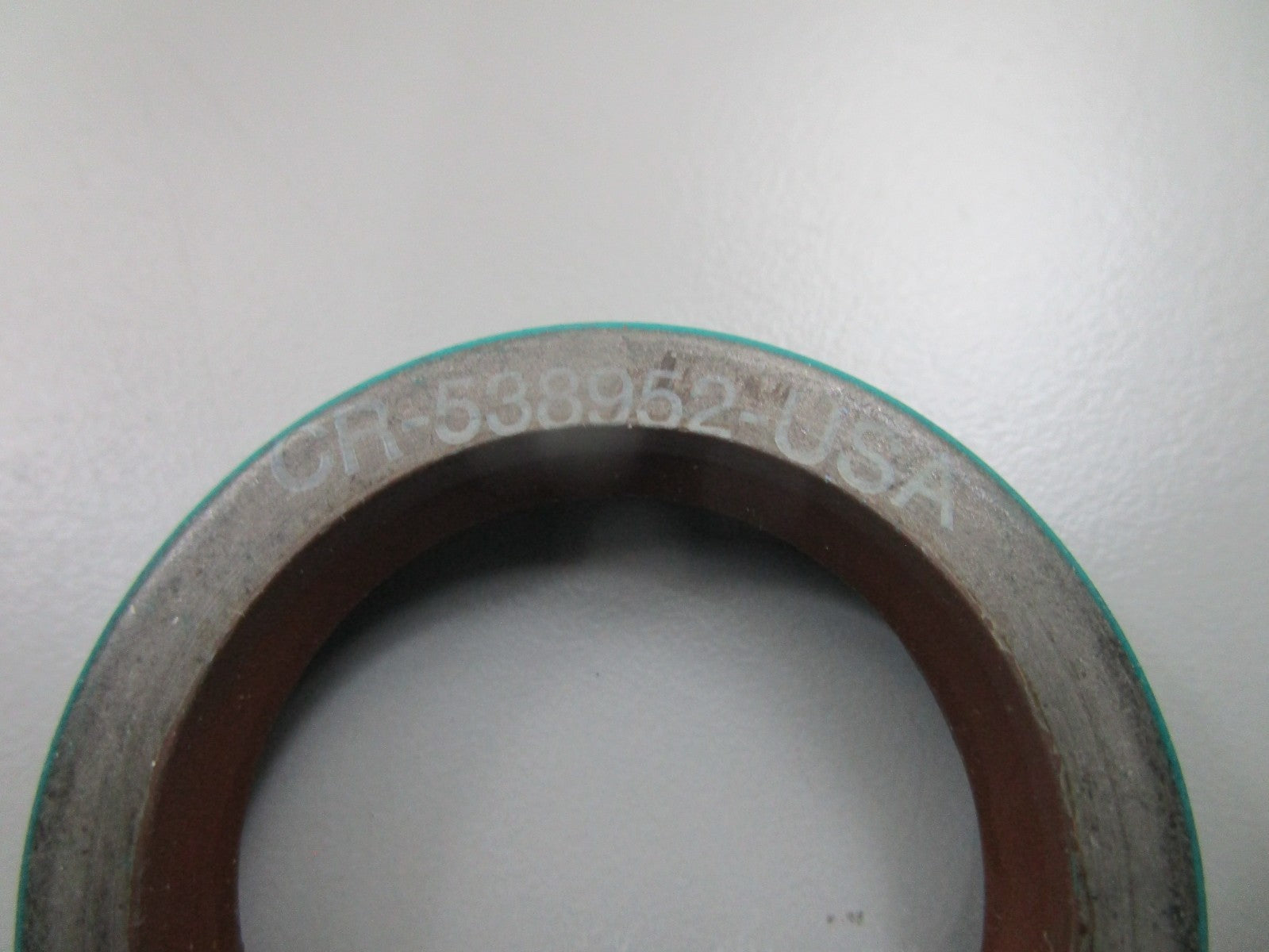 *NEW OEM* 0810 OMC Johnson Evinrude Seal 337236 0337236