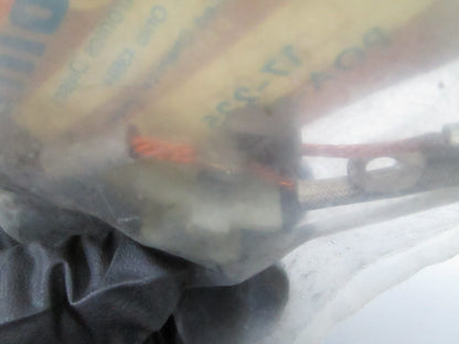 *NEW OEM* 0810 Mercury Quicksilver Brush Set 392-8851