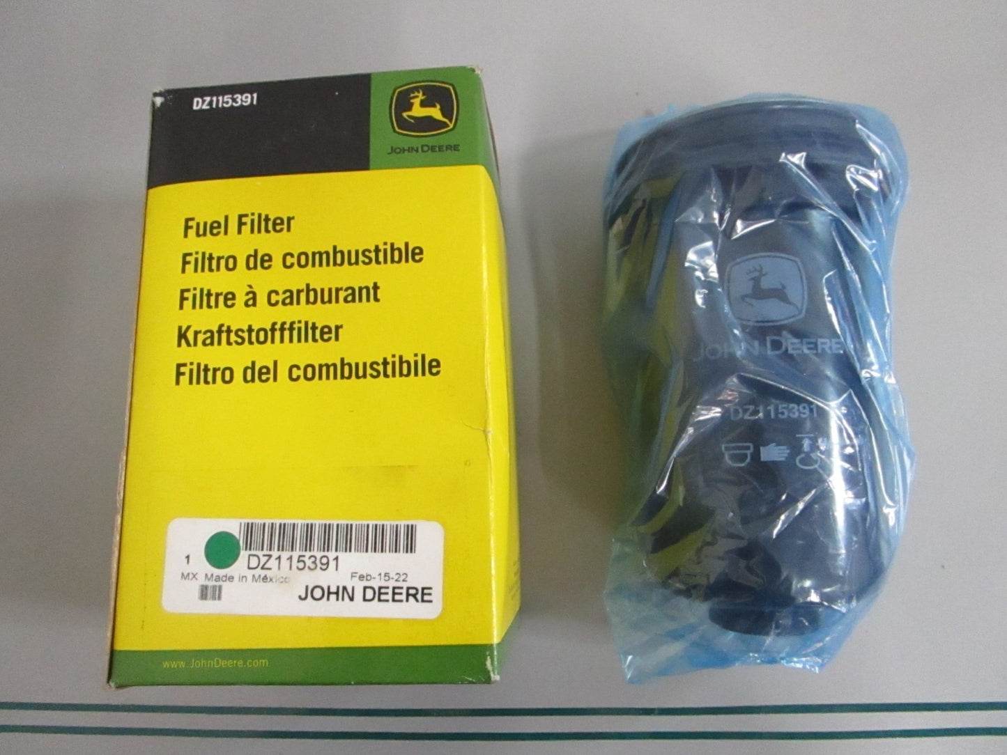 John Deere DZ115391 Primary Fuel Filter Element 6 Inch Diesel NEW OEM 0820