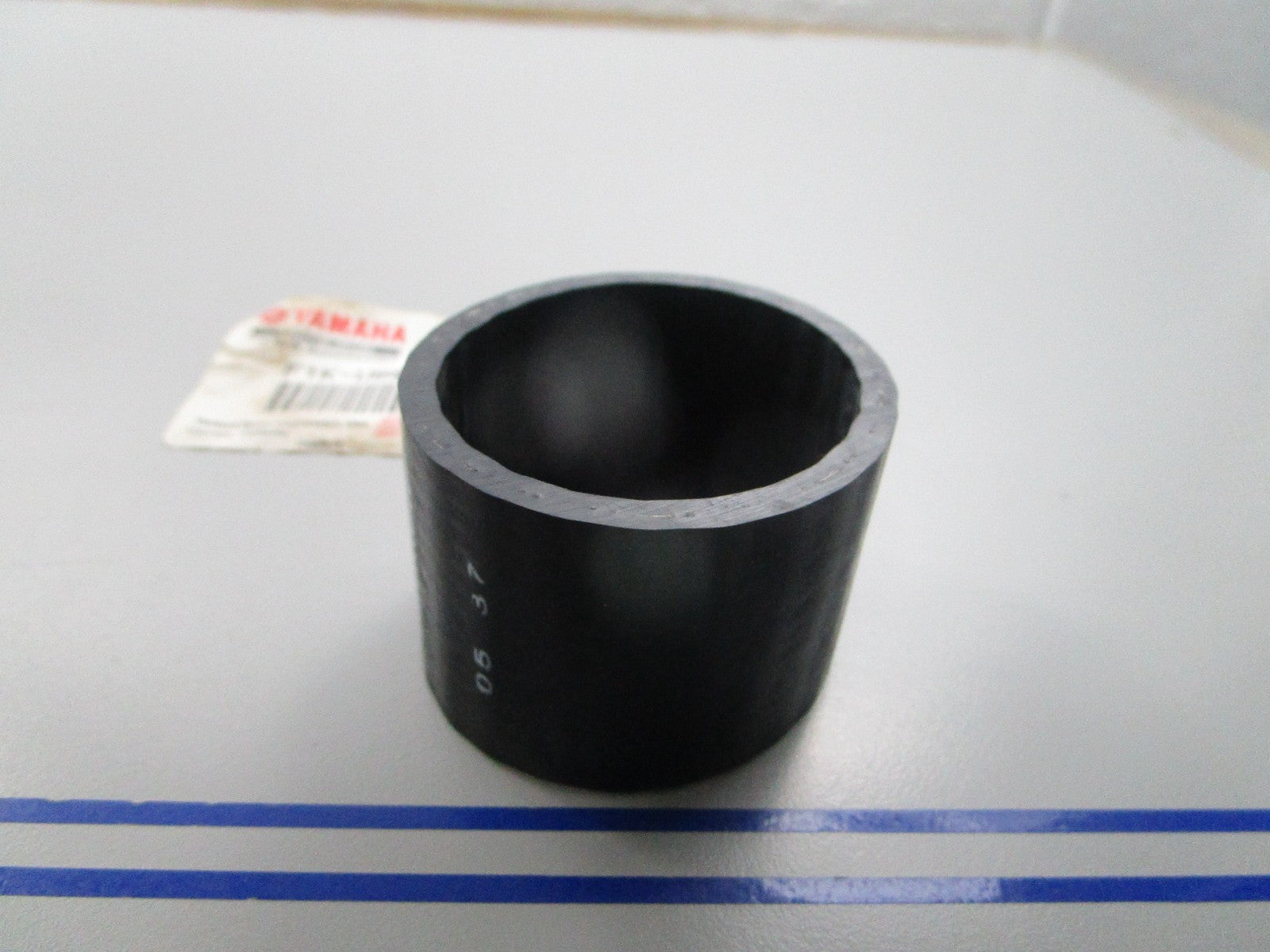 NEW OEM F1K-U883B-00-00 Yamaha Pipe 0810