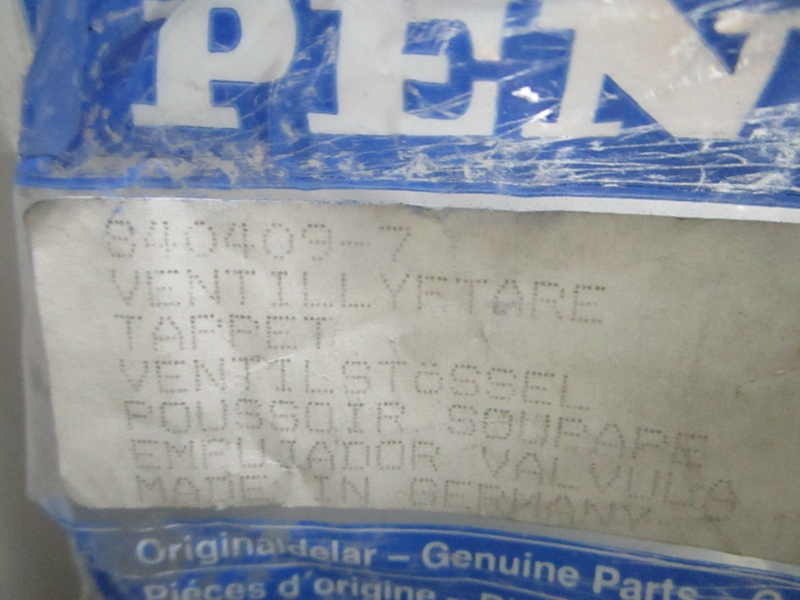 *NEW OEM* 0820 Volvo Penta Tappet 840409