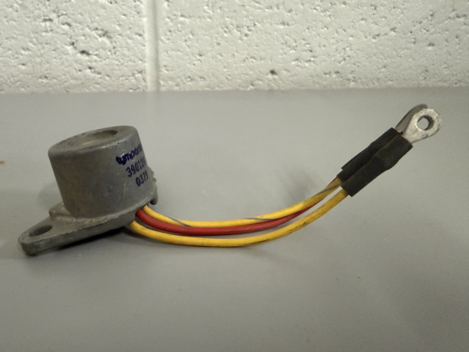 NEW OEM 390124 0390124 OMC Johnson Evinrude Rectifier 0820