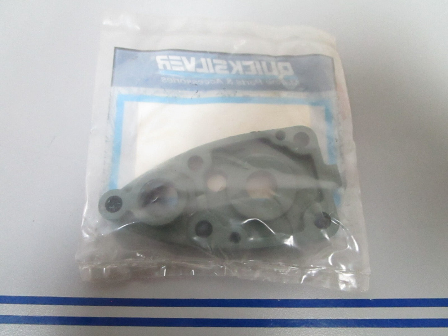 *NEW OEM* 0810 Mercury Quicksilver Plate 814457M