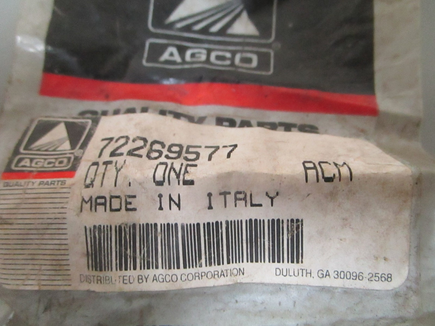 NEW OEM 72269577 AGCO Seal 0810