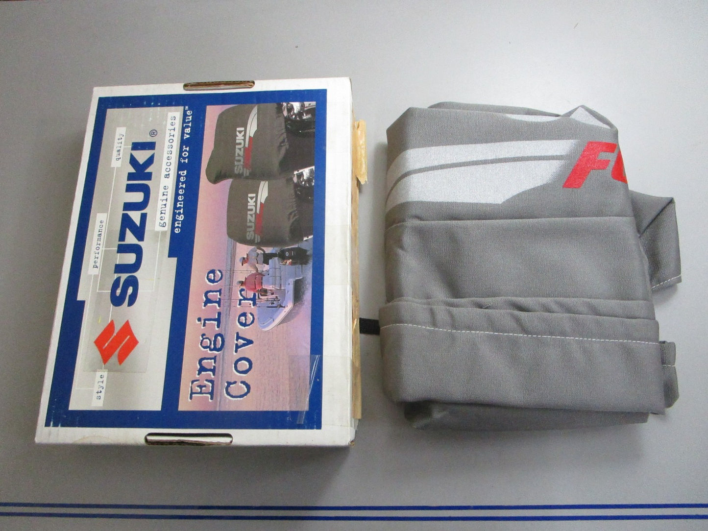 *NEW OEM* 0820 Suzuki DF60/DF70 Engine Cover 99105-65002