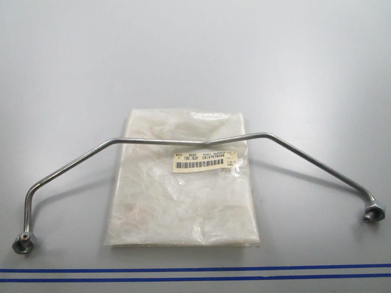 *NEW OEM* 0810 Cummins Supply Tube C0147070800