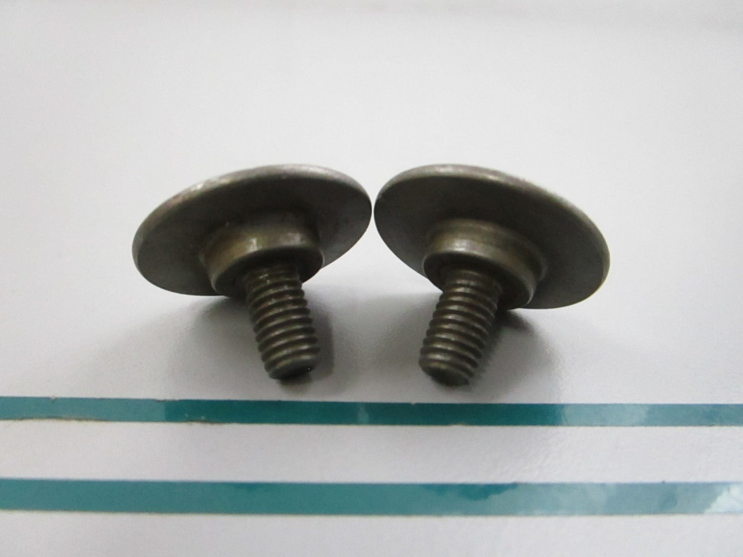 NEW OEM (LOT OF 2) 0423-101 Arctic Cat 6mm Body Screw 0810