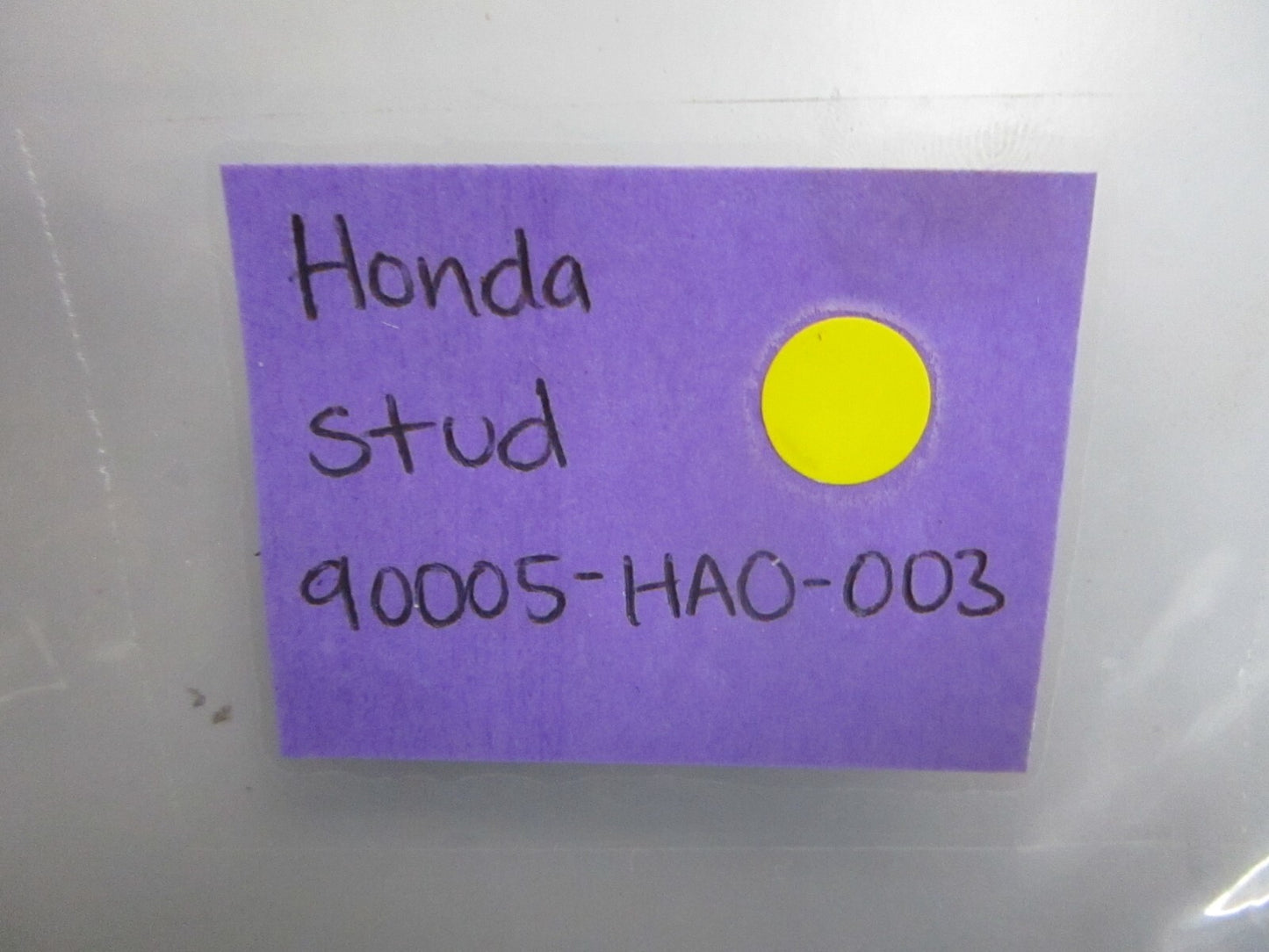 *NEW OEM* 0810 Honda Stud 90005-HA0-003
