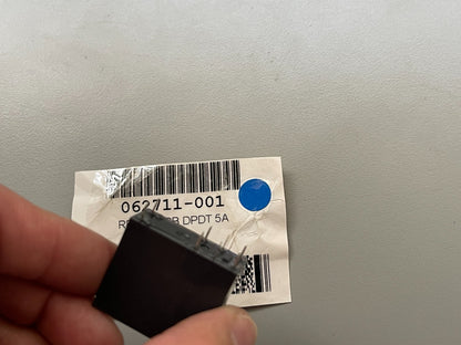 *NEW OEM* 0720 Crown 5A PCB DPDT Relay 062711-001