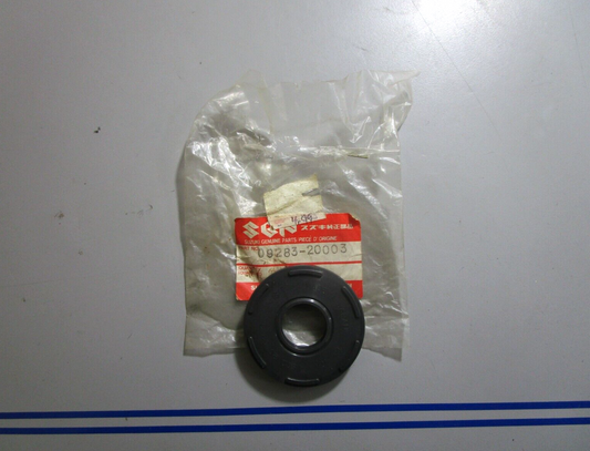 *NEW OEM* 0810 Suzuki Crankshaft Oil Seal 09283-20003