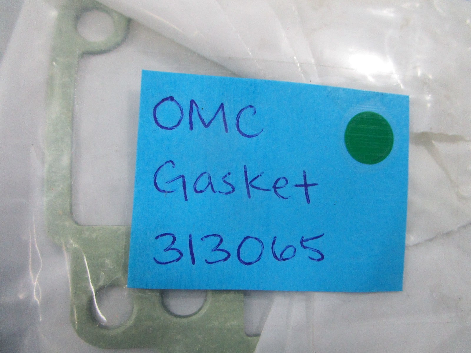 NEW OEM 313065 0313065 OMC Johnson Evinrude Gasket 0810