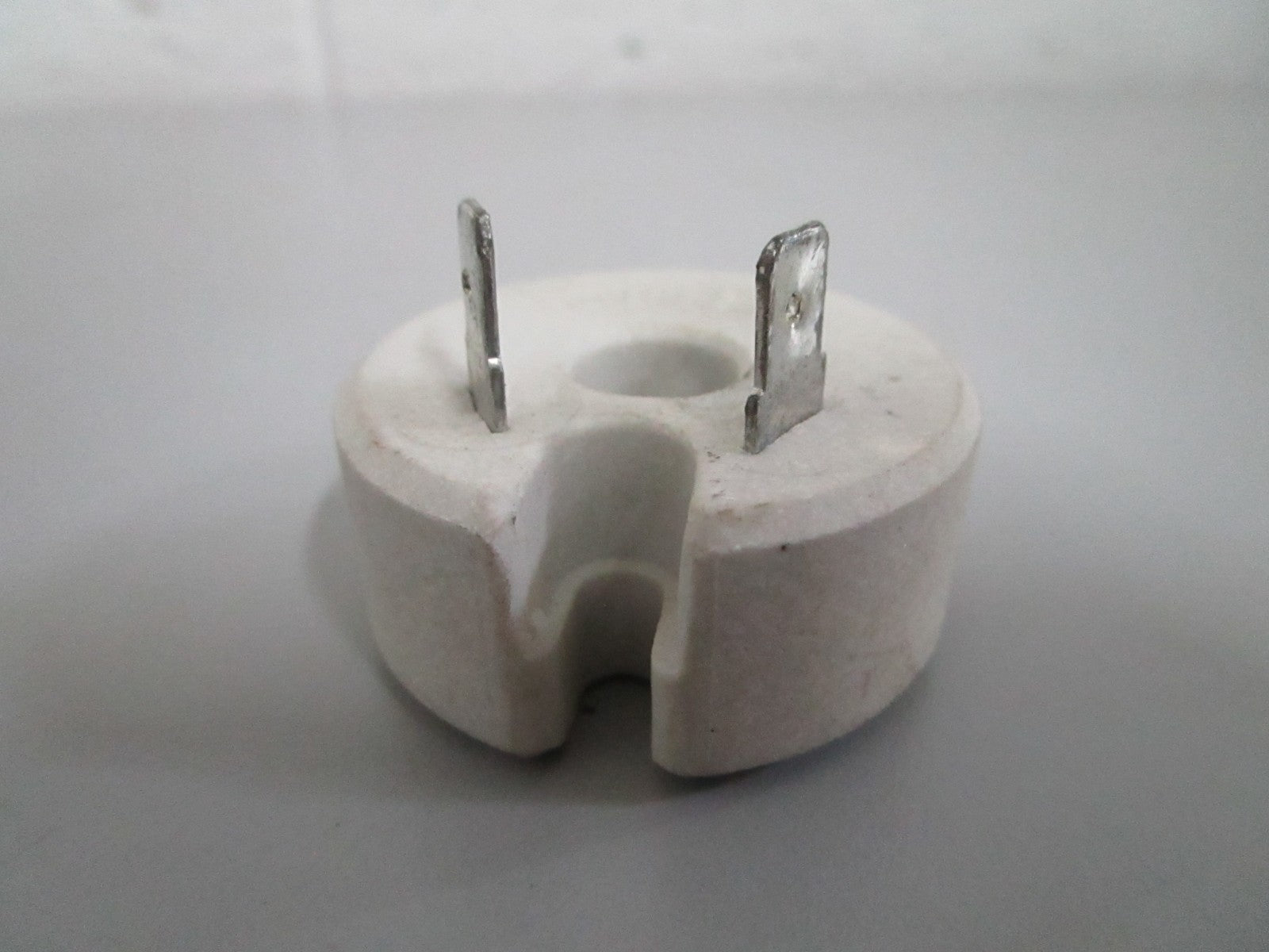 NEW OEM 829637 Volvo Penta Resistor 0820