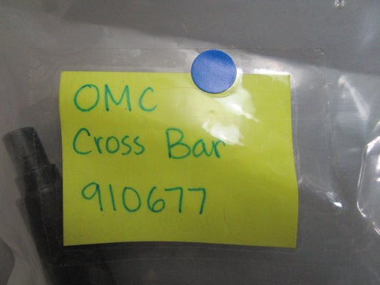 *NEW OEM* 0810 OMC Johnson Evinrude Cross Bar 910677 0910677