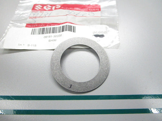 NEW OEM 09181-30220 Suzuki (T:0.9mm ) Shim 0810
