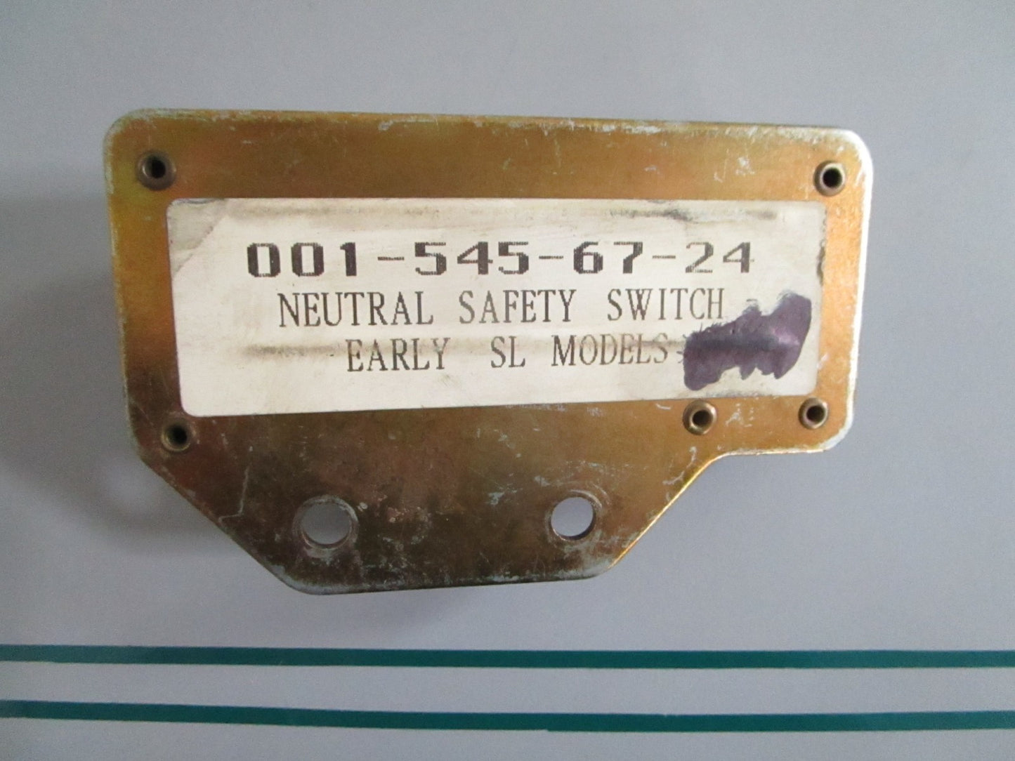 NEW OEM 0015456724 Mercedes-Benz Neutral Safety Switch 0820