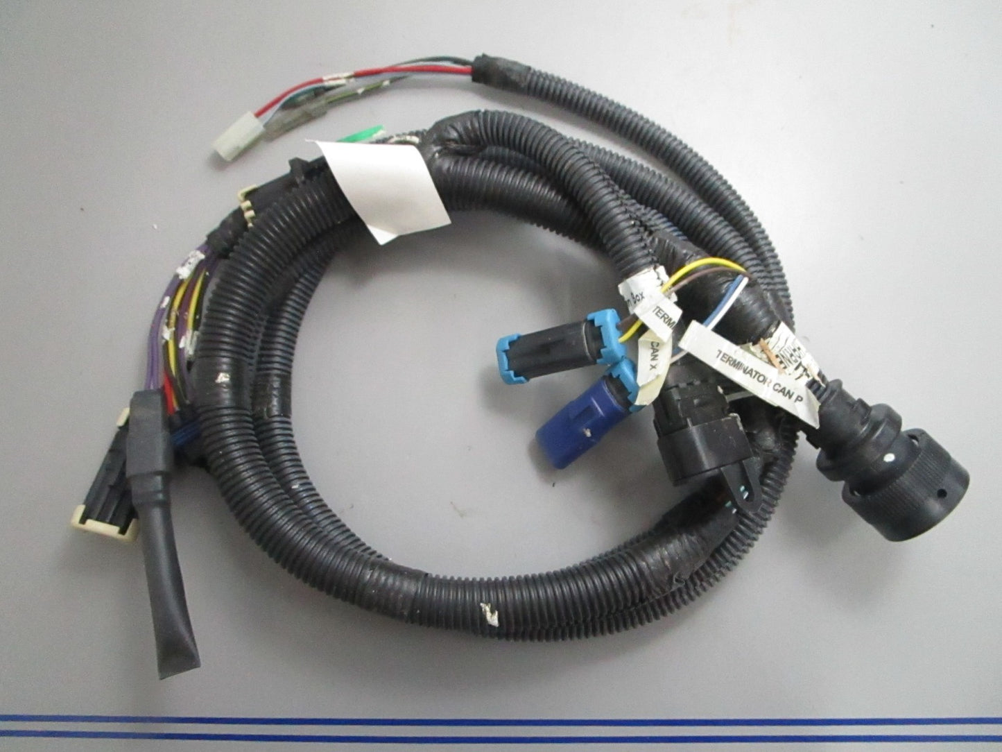 *NEW OEM* 0820 Mercury Quicksilver Non-DTS Engine Harness 84-899887T05