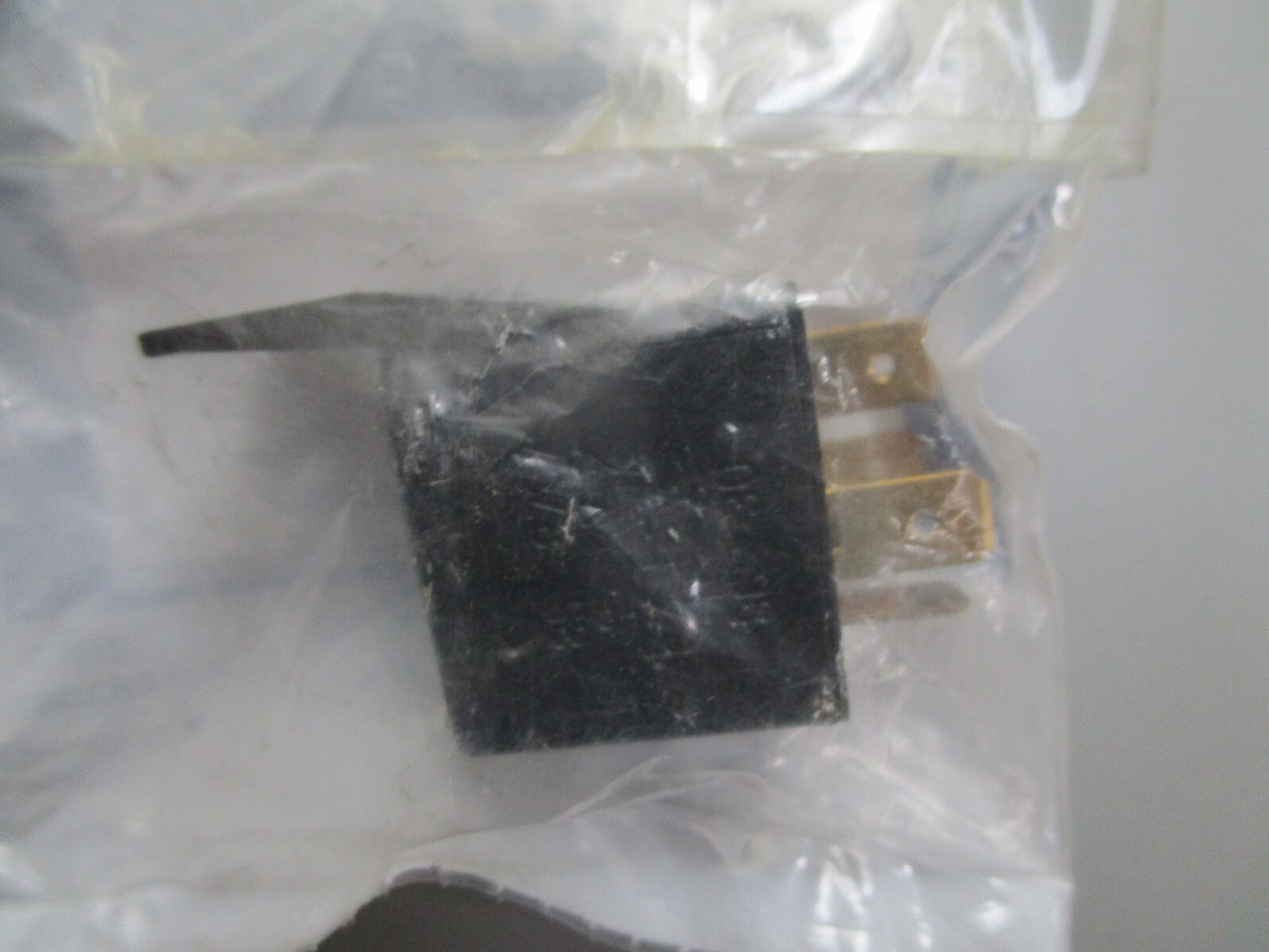 *NEW* 0720 Sierra 30amp 12V Relay 18-6268 Replaces: Volvo 841177