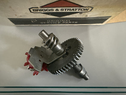 NEW OEM 492670 Briggs & Stratton Camshaft 0820