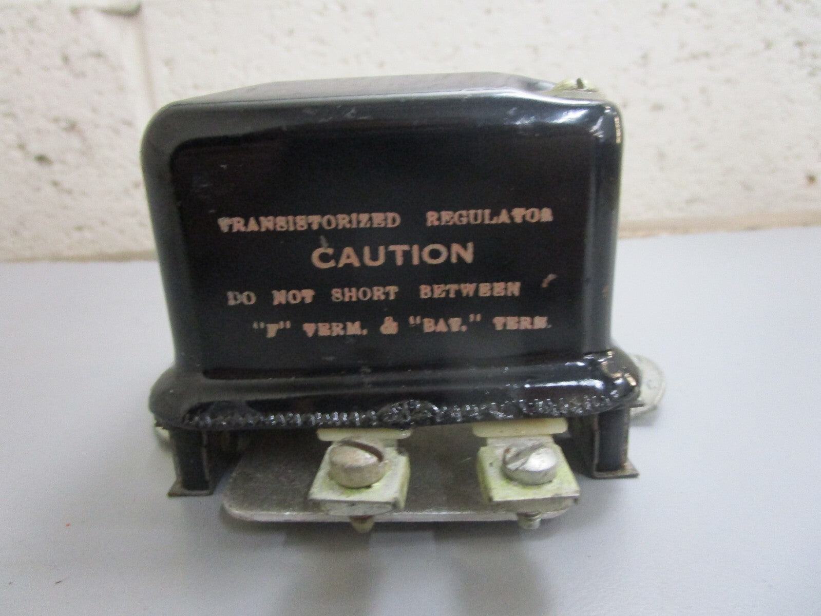 *NEW OEM* 0820 OMC Johnson Evinrude Voltage Regulator 379476 0379476