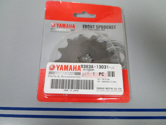NEW OEM 9383A-13031-00 Yamaha 13T Front Sprocket 0720
