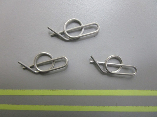 *NEW OEM* (LOT OF 3) 0810 Volvo Penta Clip 333774