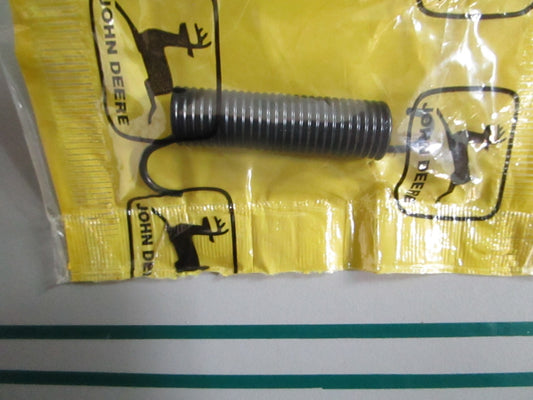 NEW OEM M117195 John Deere Extension Spring 0820