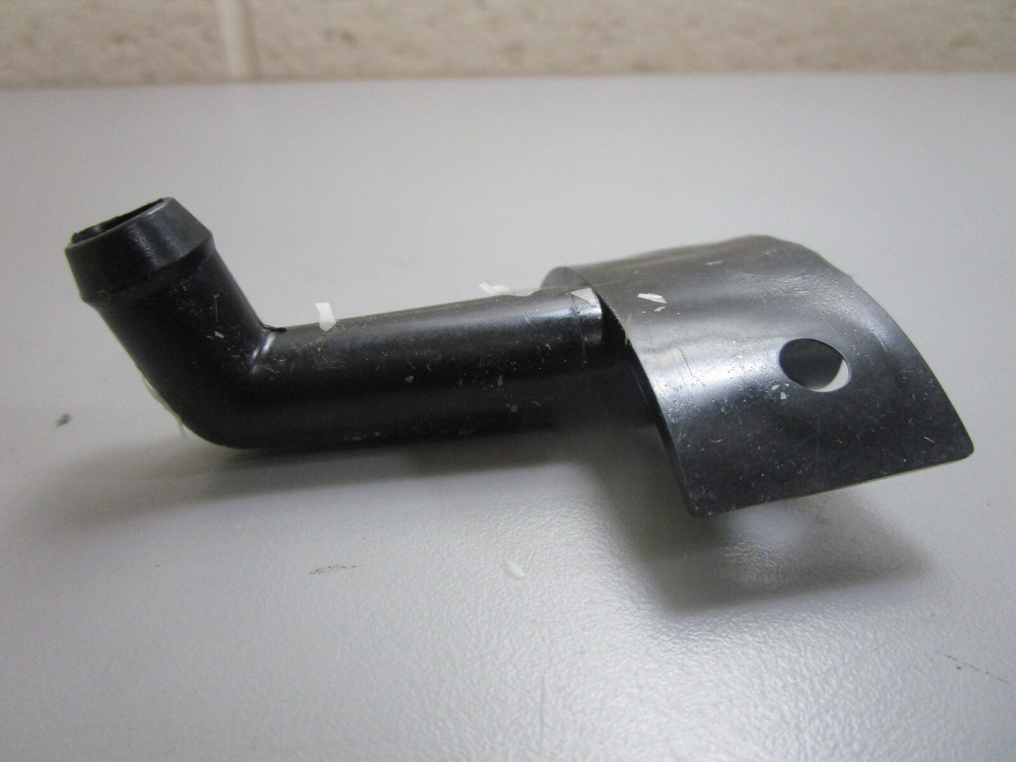 *NEW OEM* 0820 Yamaha Spout EU0-62693-01-00