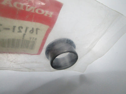 *NEW OEM* 0810 Honda Bushing 76121-750-000